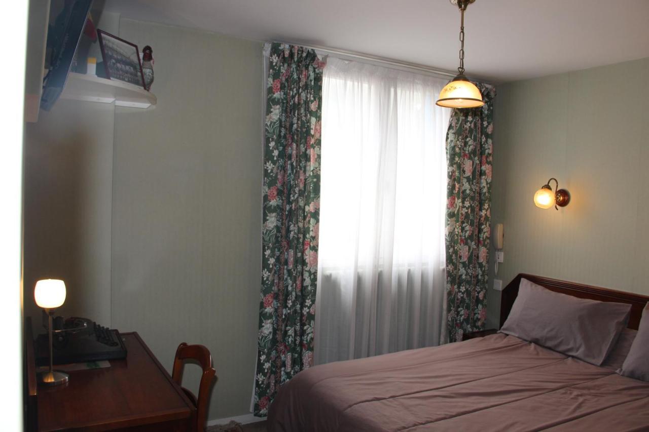 Hotel Le Catala Beaudéan Room photo